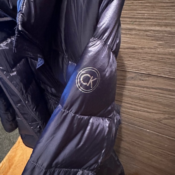 Calvin Klein Black Puffer Jacket - Picture 3 of 7